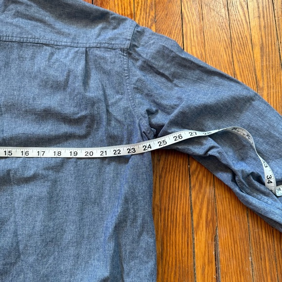 L.L. Bean Button Down Long Sleeve Shirt - Picture 12 of 13